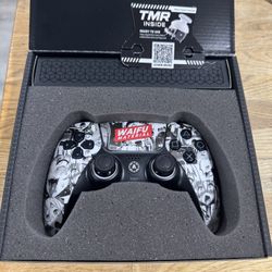 AIM Custom Pro PS5 Controller - TMR Sticks - Digital Buttons - Smart Bumpers - Waifu/White