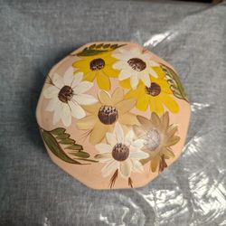 Locking Top Ceramic Dish