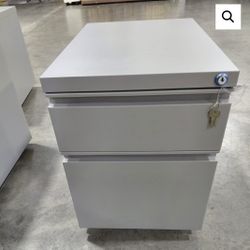 N9NE Mobile Pedestal Box File Cabinet– New! With Key