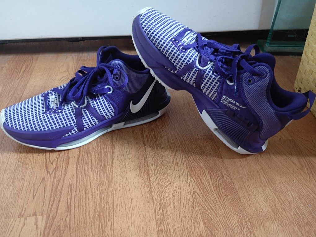 NIKE WITNESS VII PERFORMANCE BASKETBALL MENS 9