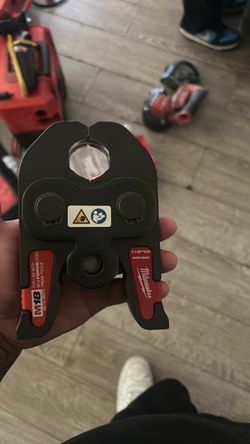 Milwaukee M18 Press Jaw 1-1/8" OD ACR-MAX