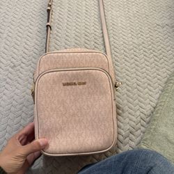 Michael Kors Travel Logo Side Bag