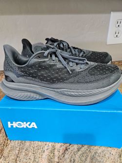 Shoes Men  HOKA  size  10