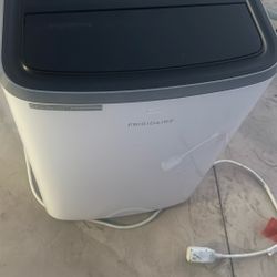 Frigidaire AC Portable 