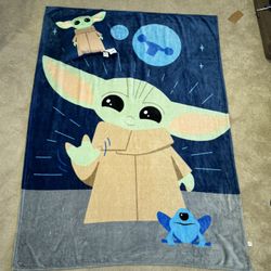 Yoda Blanket With Matching Pillow 