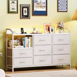 Dresser White