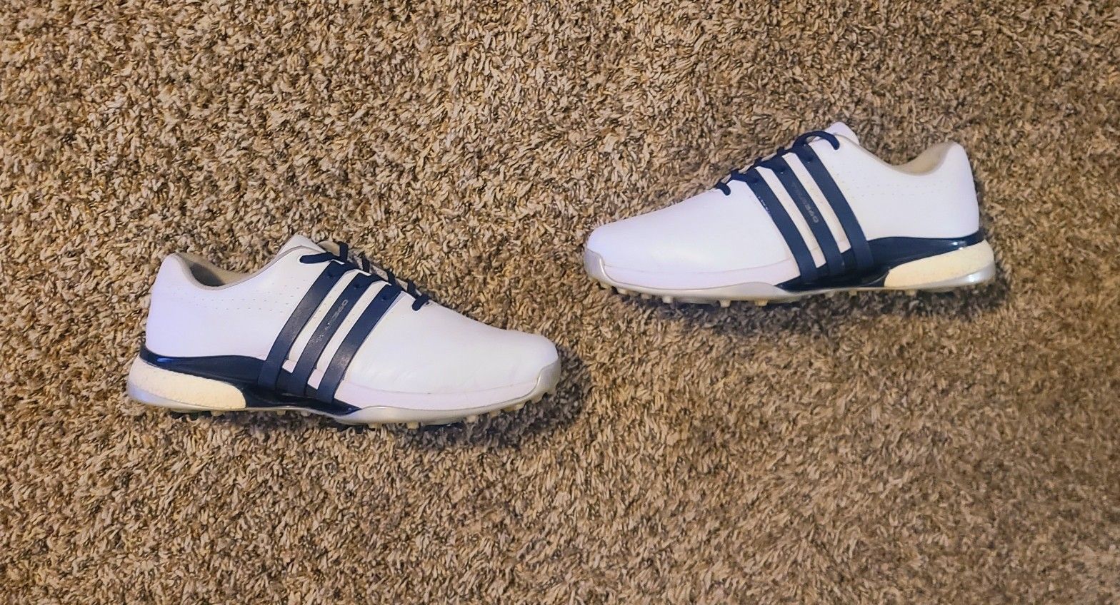 Like New ADIDAS Tour360 3.0 Golf Shoes sz. 9.5 