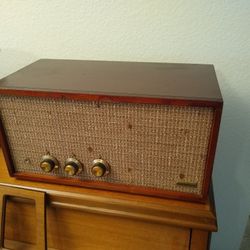 1960 HK39M Motorola Console Amplifier Powered Speaker