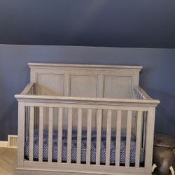 Grey 4 in 1 crib/toddler bed, mattress, sheet, and baby changing station , Greenguard Gold Certified 