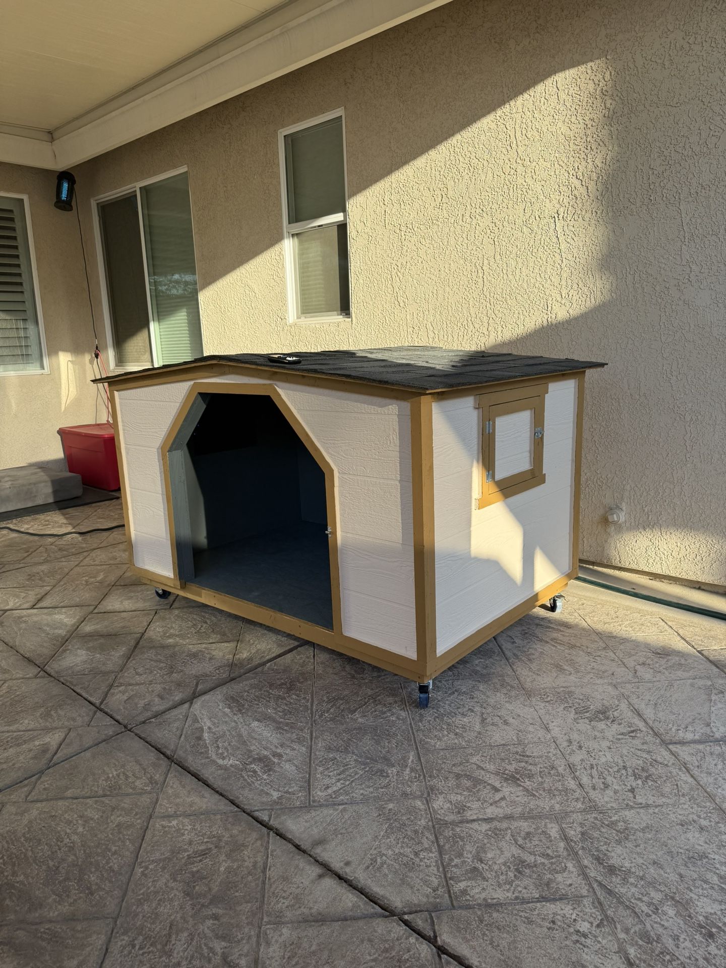 Dog Houses