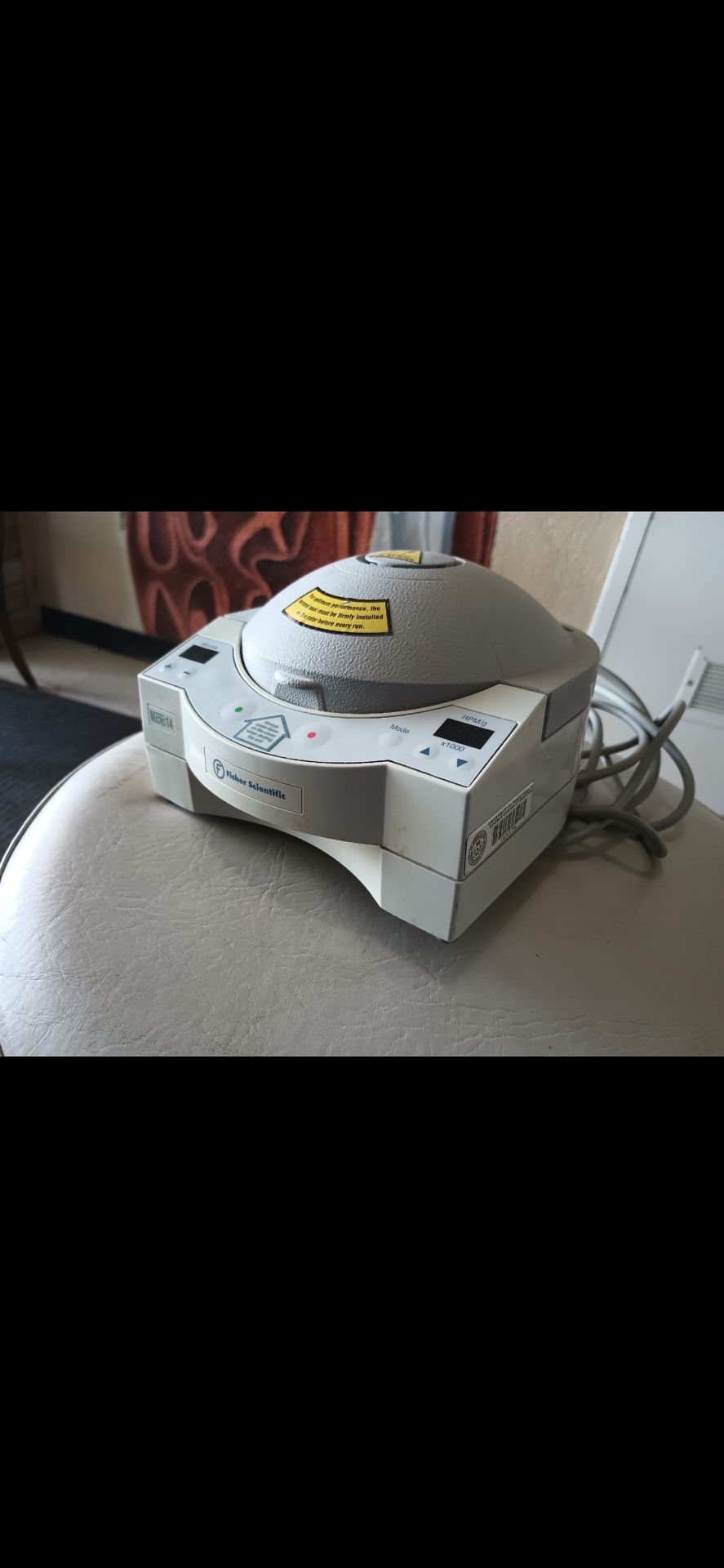 Fisher Scientific Micro 14 Centrifuge