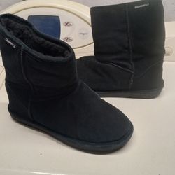 Women's Size 12 Bearpaw Waterproof Boots 