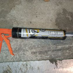 Large Caulking Gun