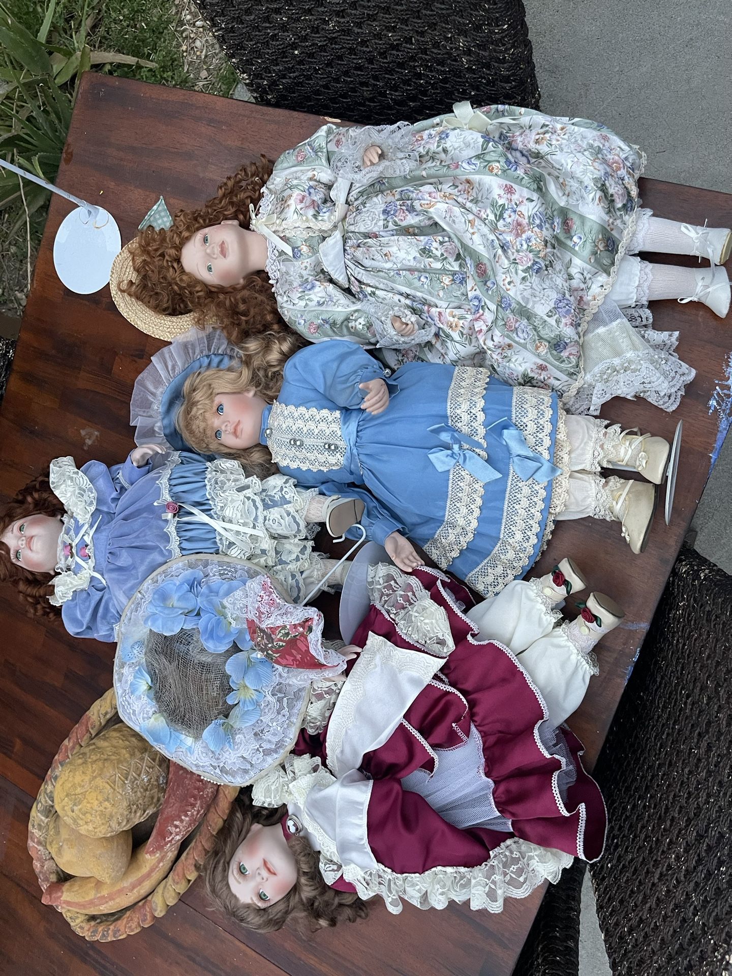 Beautiful Vintage Porcelain Dolls