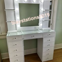 Tampered Glass Makeup Vanity