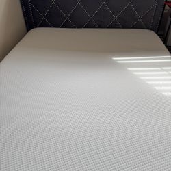 Queen bed frame with 12 inch memory foam mattress come with mattress protector
