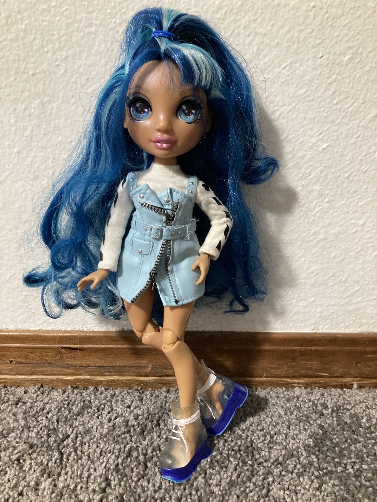 Skyler Bradshaw Rainbow High Doll