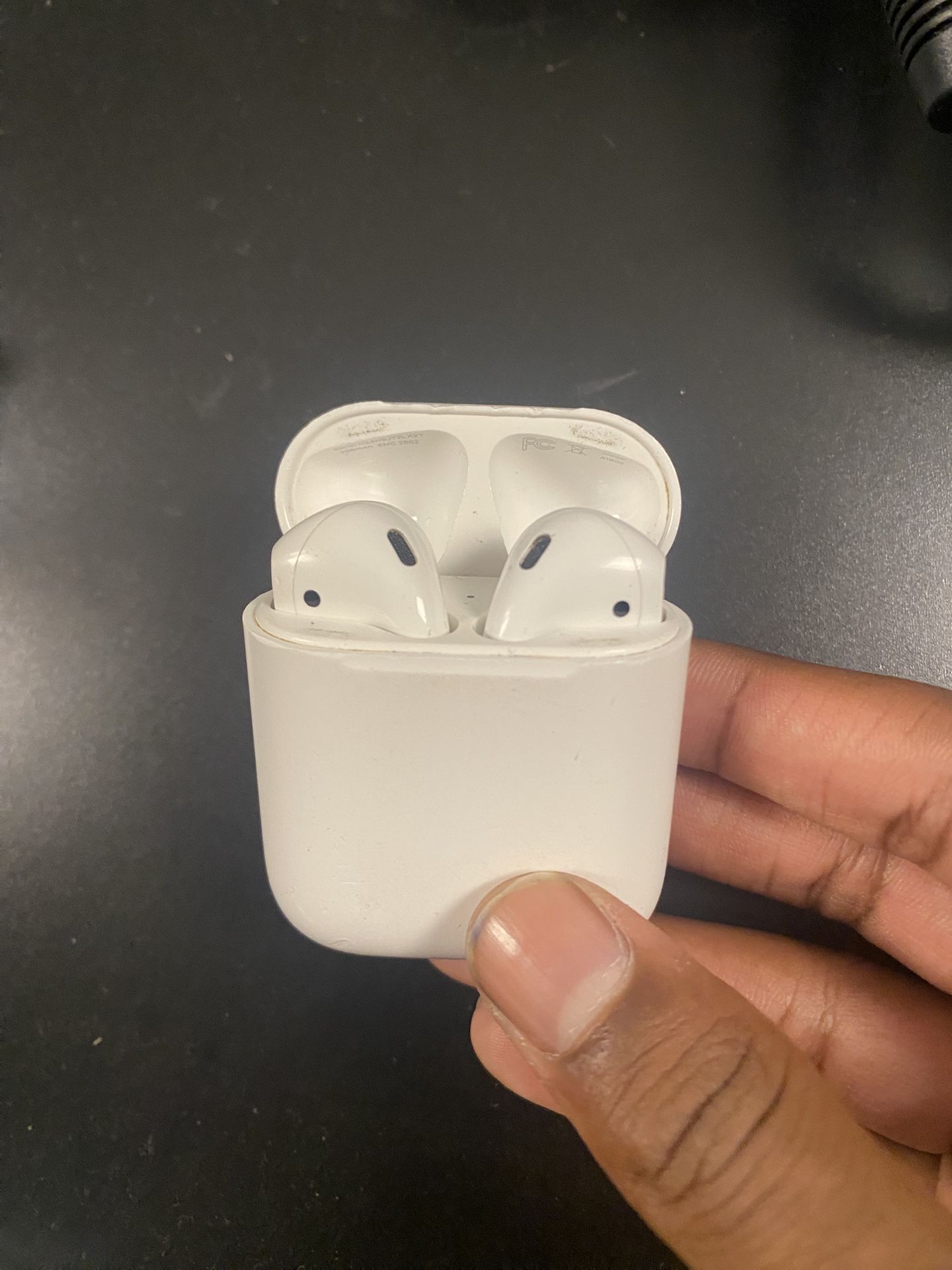AirPod Gen 1