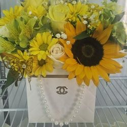 Arreglos De Flores Naturales.  Para Todo Evento.   Buenos Precios 