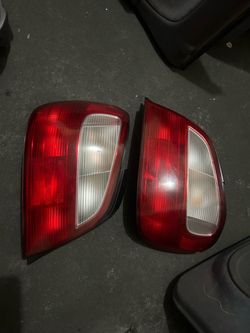 Tail lights oem Authentic Subaru wrx v7 2002-2003