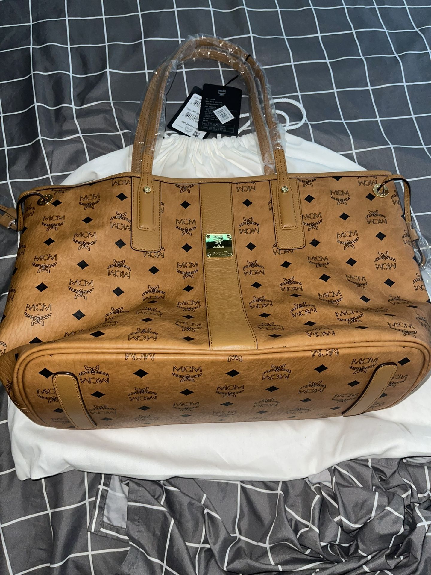 MCM Never full Bag Medium New