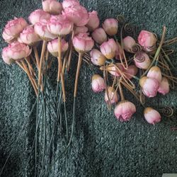 Artificial Flowers 