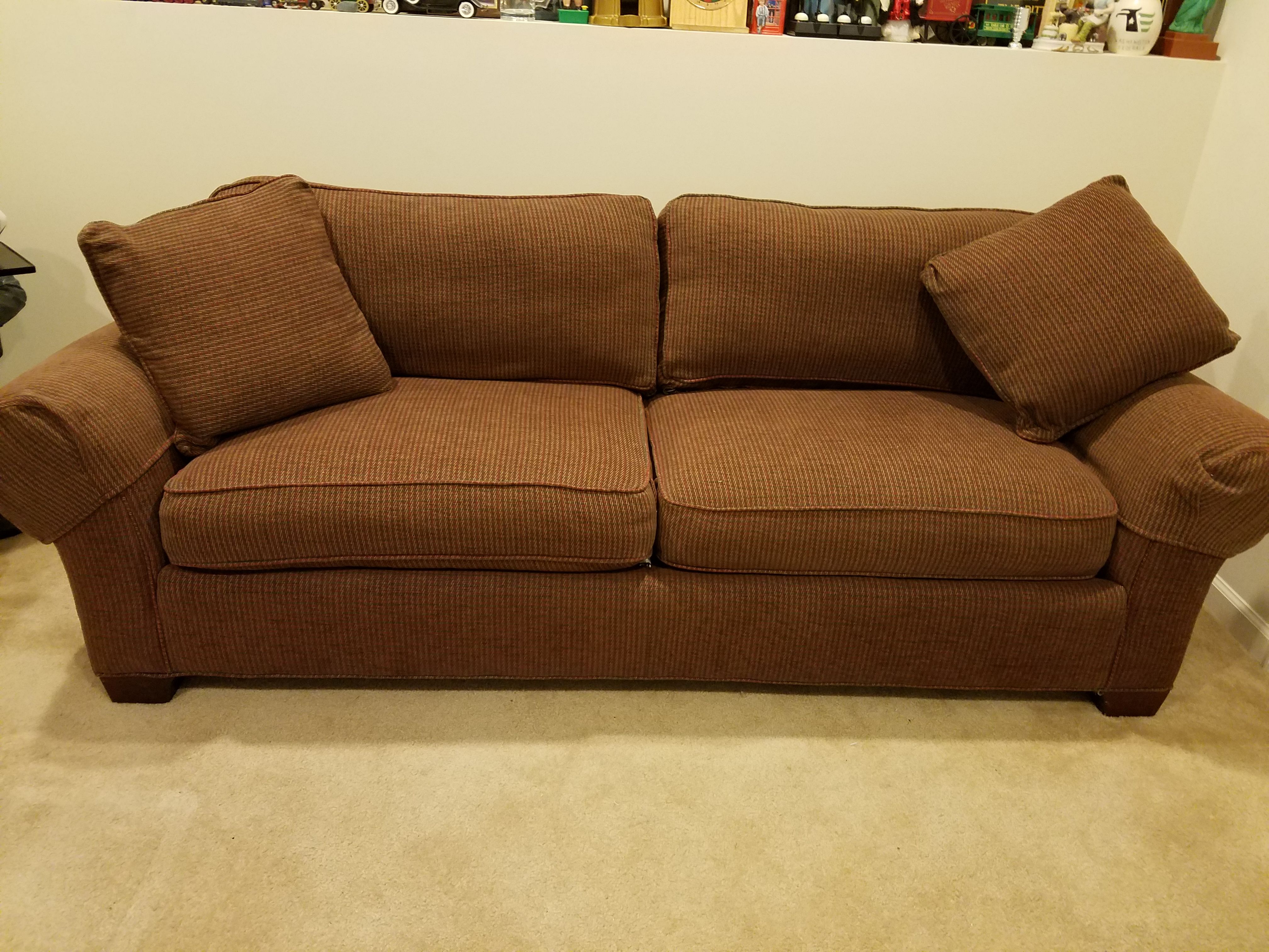 High Quality Sofa, like NEW, Barely Used