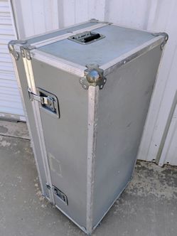Parsons manufacturing travel case