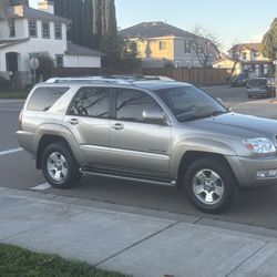 2004 Toyota 4Runner 4 wheel drive Limited Edition