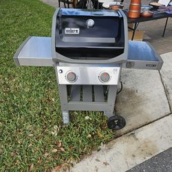 WEBER Gas BBQ GRILL WITH COVER