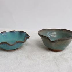 2 Song Style Tea Cups