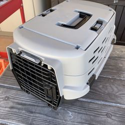Small Dog Or Cat Crate 