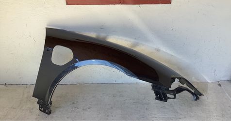 2020-2025 Porsche Taycan right fender (4)