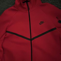 nike tech 