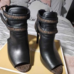 Michael Kors bootie heels