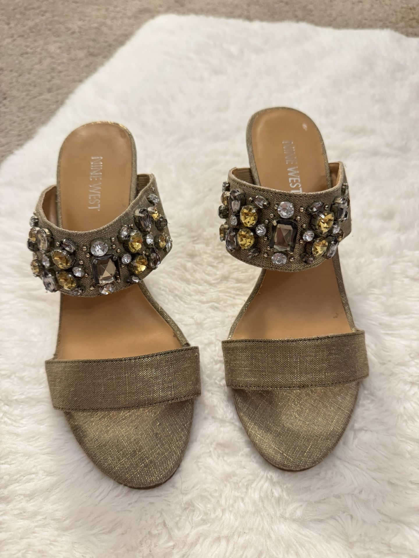 Nine West Rhinestone Gold Wedge Sandals Size 7M