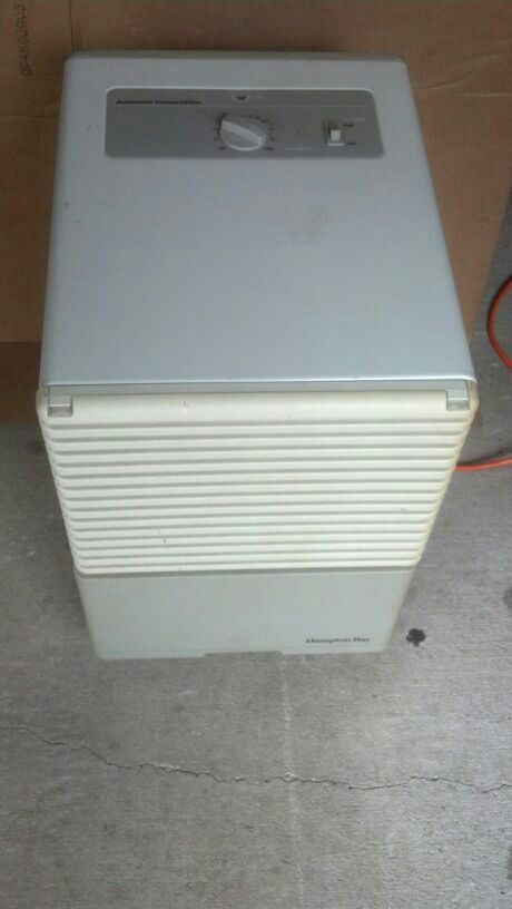 Hampton Bay HB40 Automatic Dehumidifier