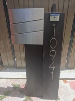 Mail box