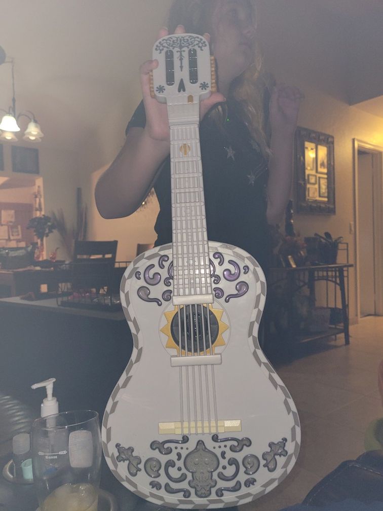 Coco Interactive Guitar by Mattel