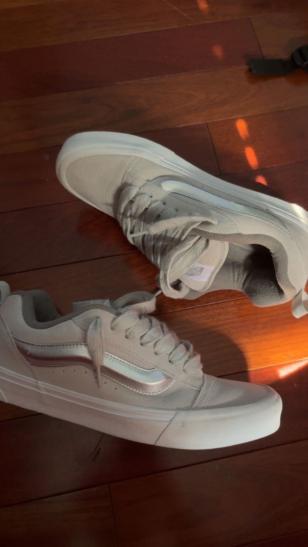 Grey Vans Knu Skool