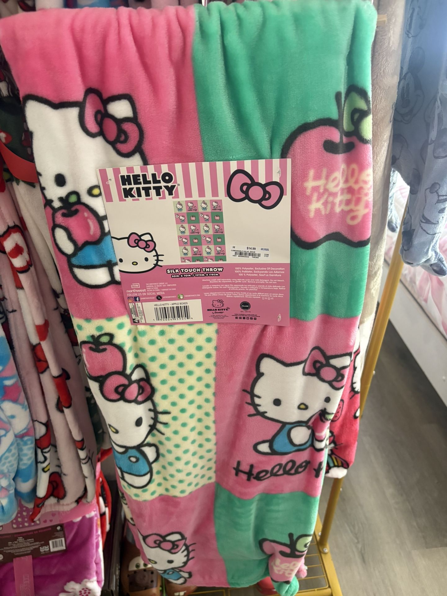 Hello Kitty Blanket 