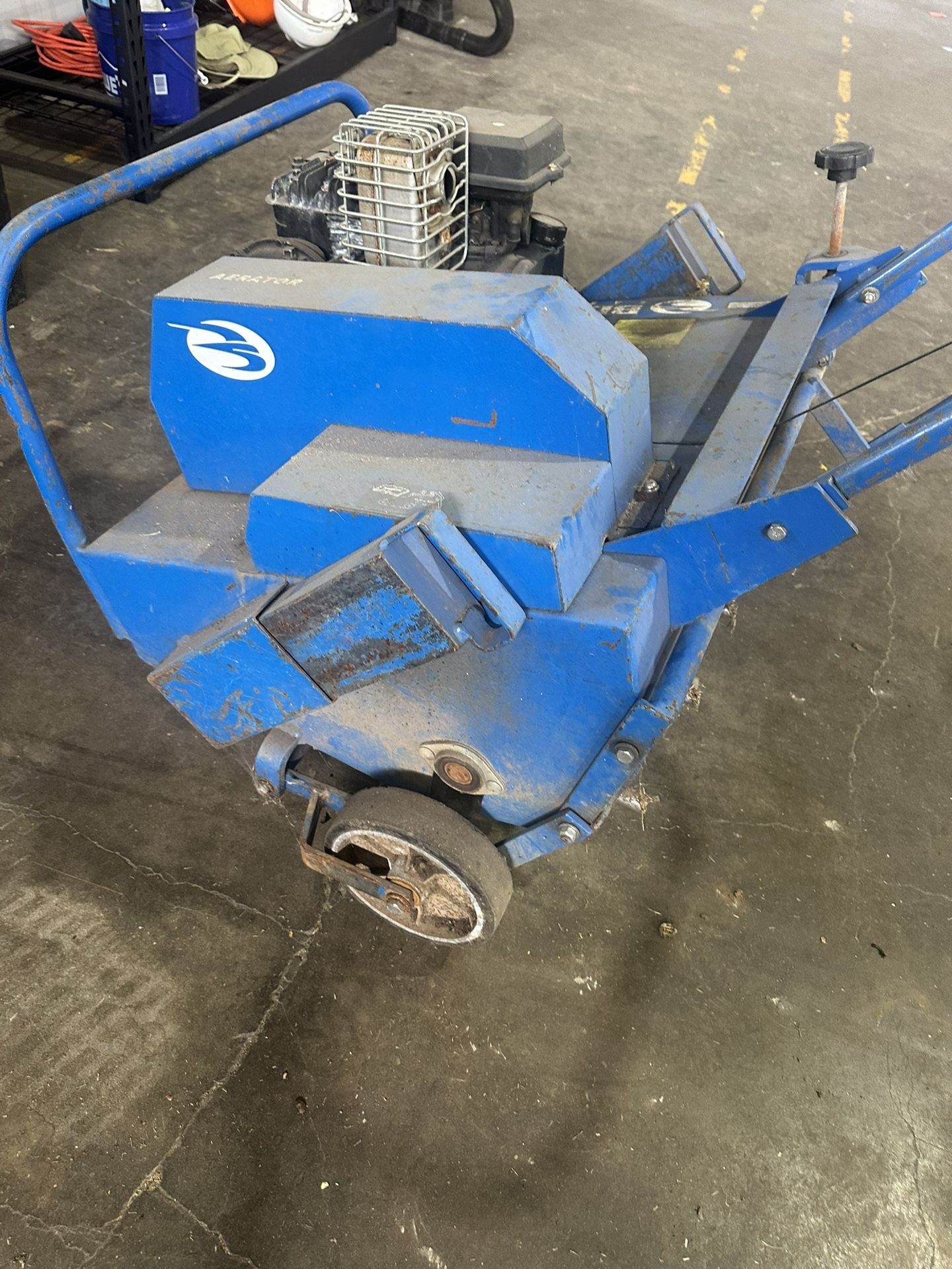 Bluebird Lawn Aerator