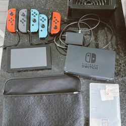 Nintendo Switch With Game And Accesories 