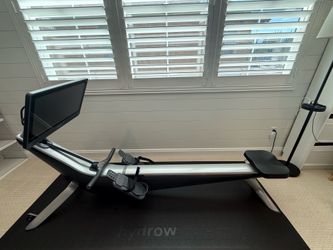 Hydrow Smart Rower + Official Hydrow Mat  Excellent condition and fully functional.