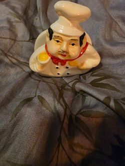 Happy chef napkin holder