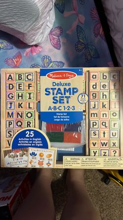 Melissa & Doug Deluxe Stamp Set