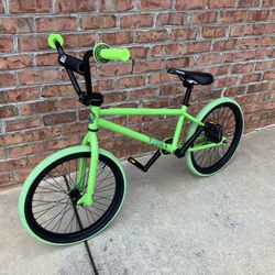 RARE KNOW YOUR ROOTS ‘74 Green Mongoose Culture  BMX Bike