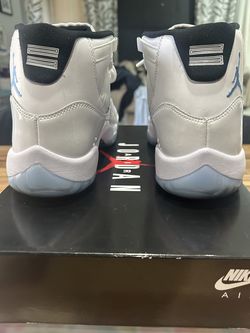 JORDAN 11 LEGEND BLUE