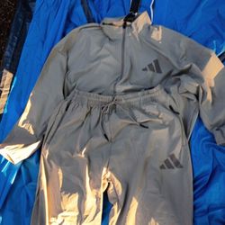 Men's Adidas Tracksuit Sz. XL