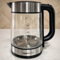 Amazon Basics 1.7L Glass Electric Kettle – Stainless Steel – Works Great